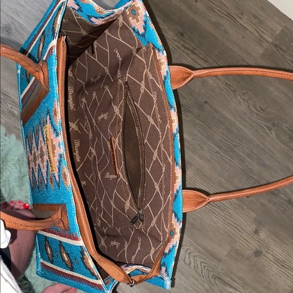 Wrangler Blue and Brown Southwestern Tote Bag, purse, and wallet set(Best offer) - Picture 8 of 16